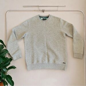 Gray Crewneck Sweater with Ribbed Detailing